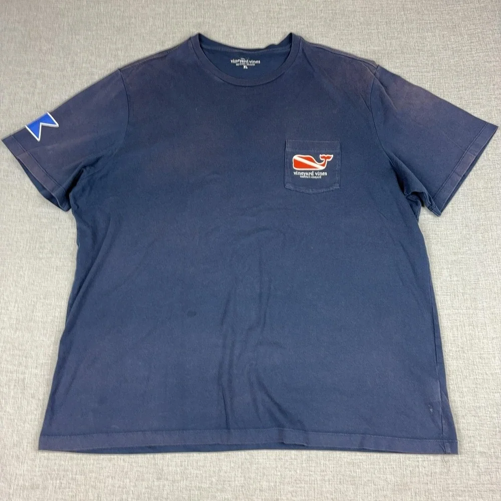 Vineyard Vines Shirt Mens XL Blue Martha's Vineyard Whale Graphic Pocket Tee